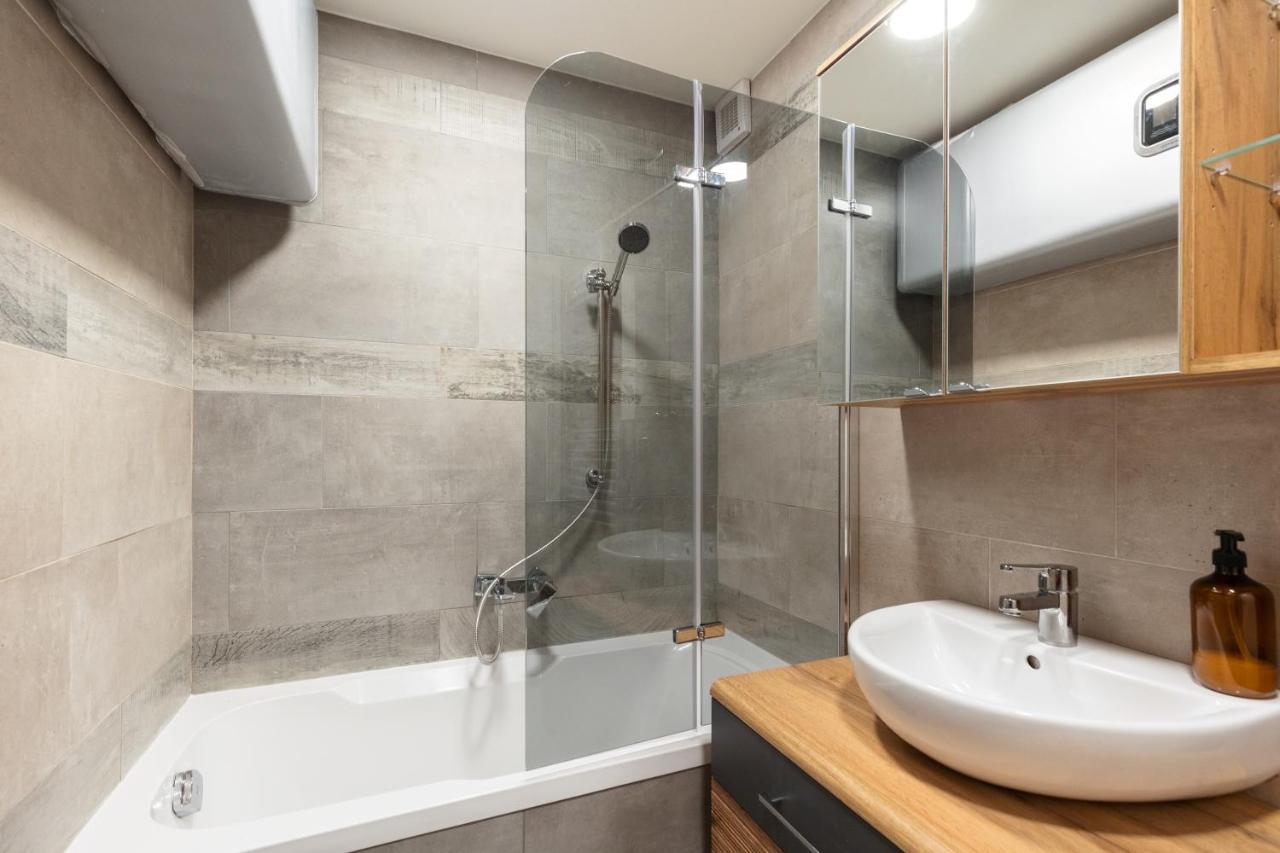 Appartement Kazinczy 10 With 3 Bedrooms